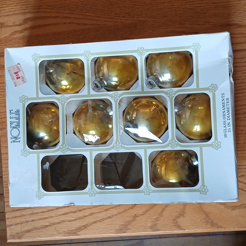 Vintage Gold Christmas Ornaments